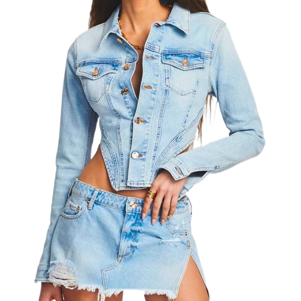 ⭐️DENIM JACKET/TOP⭐️LIGHT WASH SLIM FIT CUT OUT IN WAIST OPEN BACK SIZE: SMALL